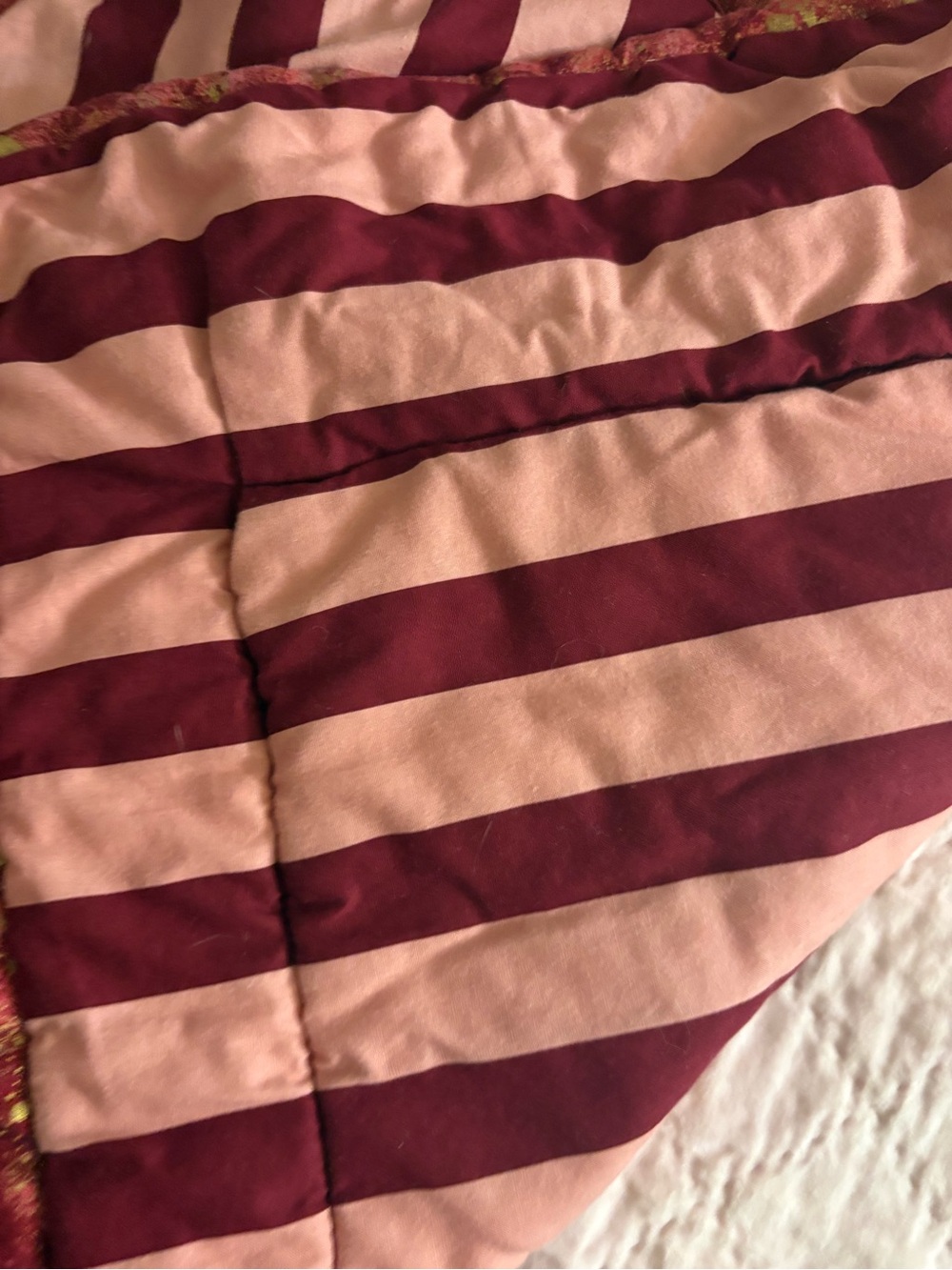 Small patch quilt - Picture 5 of 6